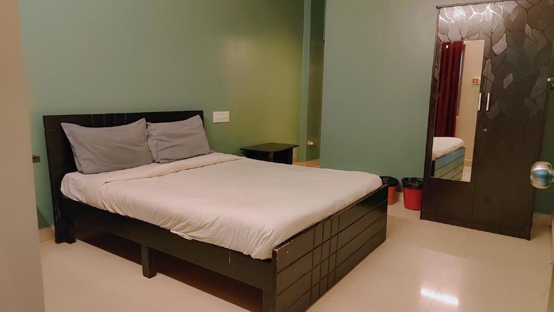 Metro Suites Bangalore Extérieur photo