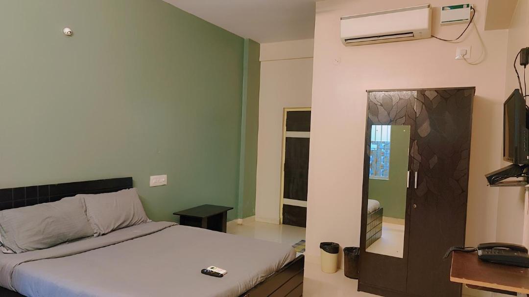 Metro Suites Bangalore Extérieur photo